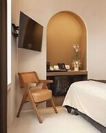 Demetra Luxury Suites