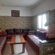 Captivating 4-bed House in Tamaris