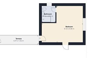 Central Guest Room - En-suite, Parking