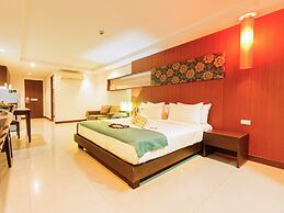 Tycoon Holiday Hotel
