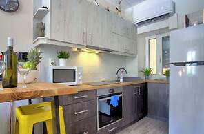 Barbara's Apartment