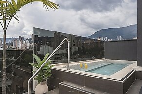 Golden Valley Hotel