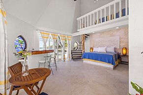 Casa Cenote Hotel