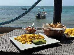 Casa Cenote Hotel