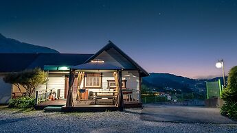 Gapyeong Gold Castle Pension