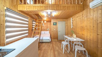 Gapyeong Gold Castle Pension