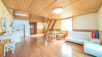 Gapyeong Gold Castle Pension