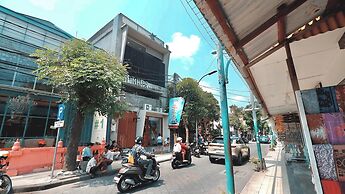 dBeds Kuta Beach