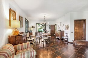 Three Lakes Villa Varese