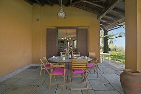 Three Lakes Villa Varese