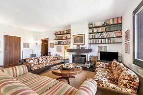 Three Lakes Villa Varese