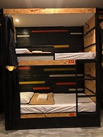Cafe Moto Hostel