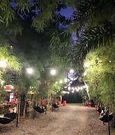 Cafe Moto Hostel