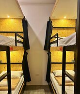 Cafe Moto Hostel