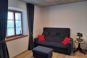 Štanjel Retreat Apartment Standart  1.1