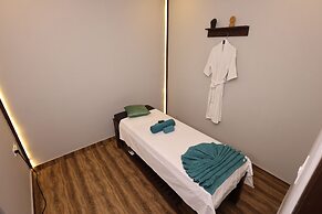 Hotel Aikawa