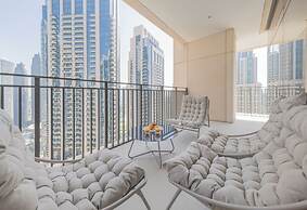 EDEN'S Homes & Villas - BLVD Crescent