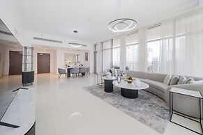 EDEN'S Homes & Villas - BLVD Crescent