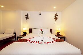Angkor Green Boutique