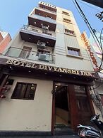 Hotel Divyanshi Inn