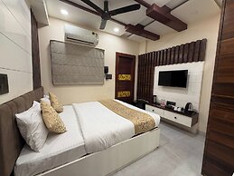 Hotel Divyanshi Inn