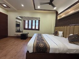 Hotel Divyanshi Inn