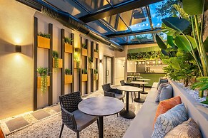Lexia Hotels