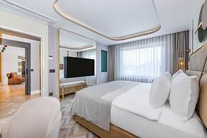 Lexia Hotels