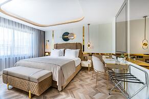 Lexia Hotels