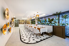 Lexia Hotels