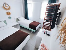 Umayra Otel