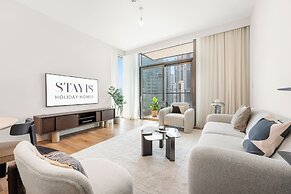 Stayis- Luxurious 2 BR near Burj Khalifa