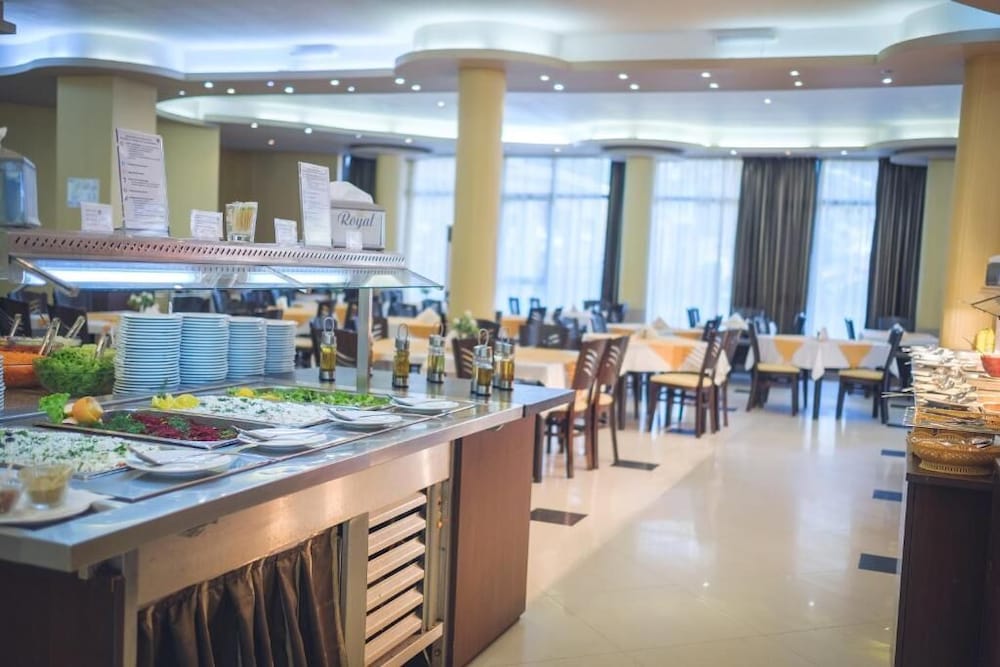 Regina Hotel