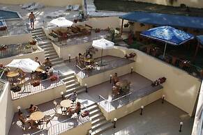 Regina Hotel
