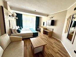 Regina Hotel