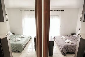 Meteora's Secret Garden House 2