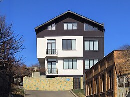 Niabi Loft Apartments