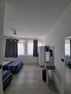 Kardelen Otel