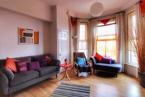 1 Bed Studio Sleeps 4 - Seaside, Dog Friendly