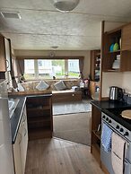 Tattershall Lakes Pet Friendly Hot Tub Breaks