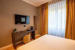 DOMUS 213 Guest House