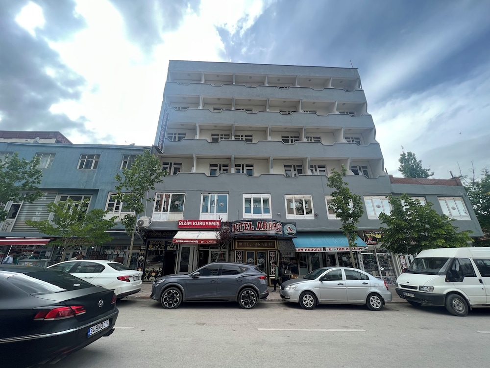 ARARAT HOTEL