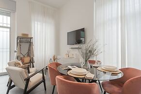 Piccola Como Lotus With 1 Bathrooms