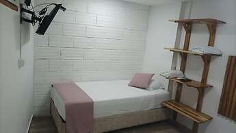 Hostal Catalleya