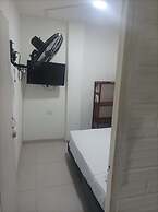 Hostal Catalleya