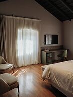 Casa Toledo Hotel