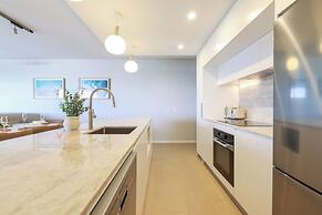 Darwin Waterfront Penthouse