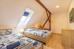 Holy Harmony Suites Apartments