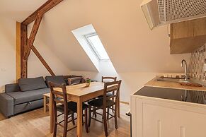 Holy Harmony Suites Apartments