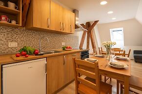 Holy Harmony Suites Apartments